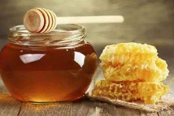蜂蜜真假鑒別方法 蜂蜜假的能吃嗎 蜂蜜真假鑒別方法 蜂蜜假的能吃嗎