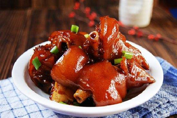 豬蹄會引起血脂高嗎 豬蹄不適合什么人吃 豬蹄會引起血脂高嗎 豬蹄不適合什么人吃