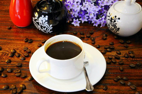 藍(lán)山咖啡會(huì)上火嗎 藍(lán)山咖啡可以早上空腹喝嗎 藍(lán)山咖啡會(huì)上火嗎 藍(lán)山咖啡可以早上空腹喝嗎