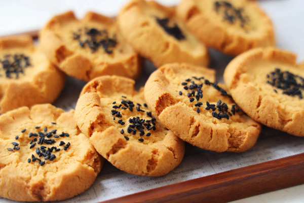 桃酥和曲奇的區(qū)別 桃酥和曲奇哪個(gè)熱量高