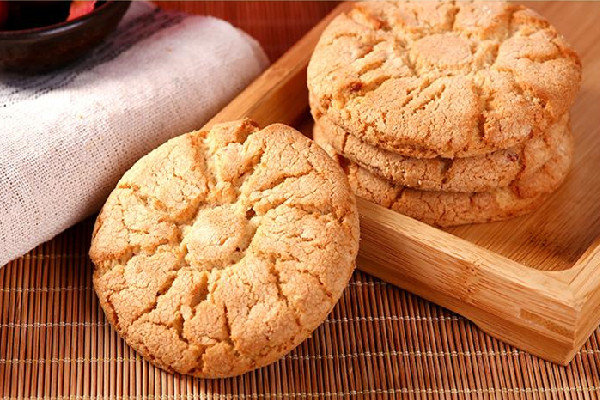 桃酥適合什么人吃 桃酥含糖量高嗎 桃酥適合什么人吃 桃酥含糖量高嗎