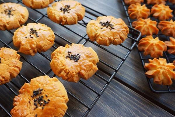 桃酥屬于糖油混合物嗎 桃酥可以當早餐吃嗎 桃酥屬于糖油混合物嗎 桃酥可以當早餐吃嗎