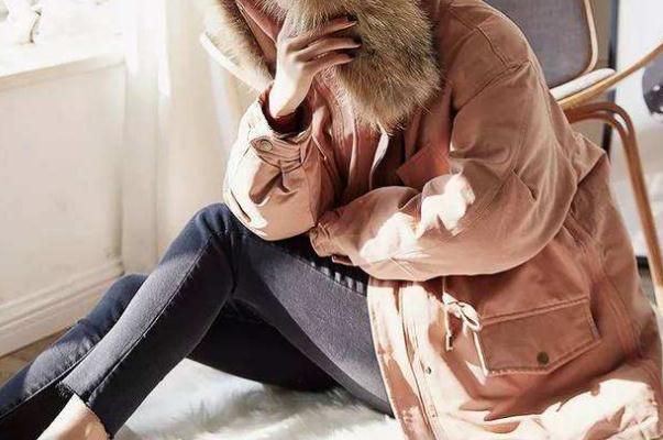 派克服有內(nèi)襯和沒內(nèi)襯的區(qū)別 派克服有異味怎么處理 派克服有內(nèi)襯和沒內(nèi)襯的區(qū)別 派克服有異味怎么處理