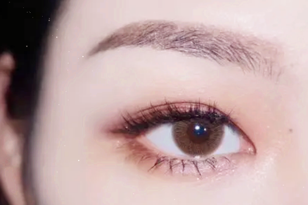 雙眼皮埋線會(huì)影響視力嗎 雙眼皮埋線痛不痛