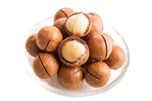 夏威夷果有點苦怎么回事 夏威夷果變質什么樣 夏威夷果有點苦怎么回事 夏威夷果變質什么樣