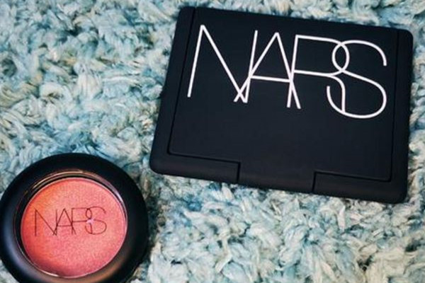 nars腮紅可以放多久 nars腮紅可以當(dāng)眼影用嗎 nars腮紅可以放多久 nars腮紅可以當(dāng)眼影用嗎