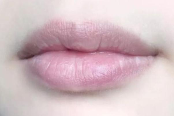 唇紋深怎么辦怎么去除 唇紋深怎么涂口紅 唇紋深怎么辦怎么去除 唇紋深怎么涂口紅