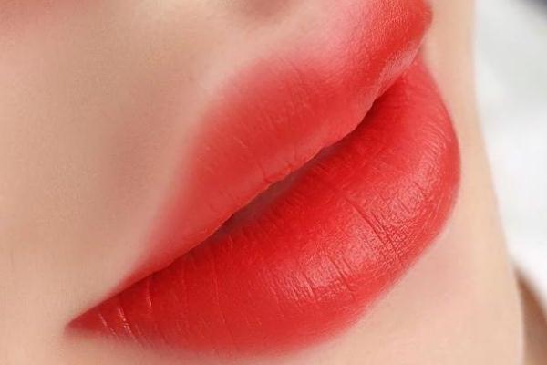 紋唇大概需要多少錢 紋唇后多久返出真正的顏色