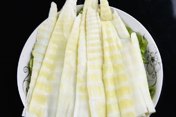 竹筍的功效和作用 竹筍是竹子的幼苗嗎