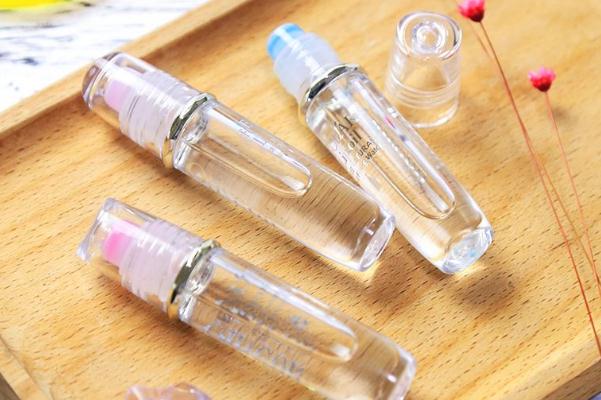 唇油是干啥的 唇油是唇膏嗎 唇油是干啥的 唇油是唇膏嗎