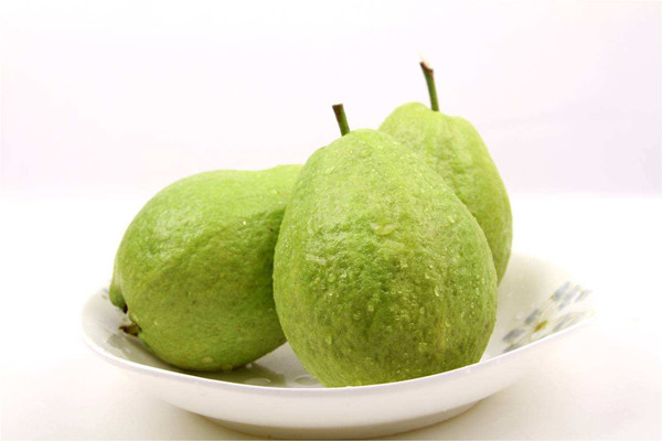 番石榴的糖分含量高嗎 番石榴糖尿病患者能吃嗎 番石榴的糖分含量高嗎 番石榴糖尿病患者能吃嗎