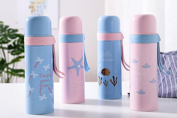 保溫杯可以裝奶茶嗎 保溫杯可以裝可樂嗎 保溫杯可以裝奶茶嗎 保溫杯可以裝可樂嗎