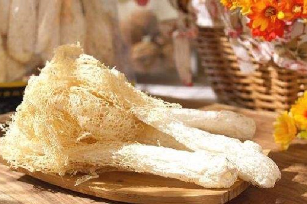 竹蓀味道怪怪的可以吃嗎 竹蓀變質(zhì)是什么樣子 竹蓀味道怪怪的可以吃嗎 竹蓀變質(zhì)是什么樣子