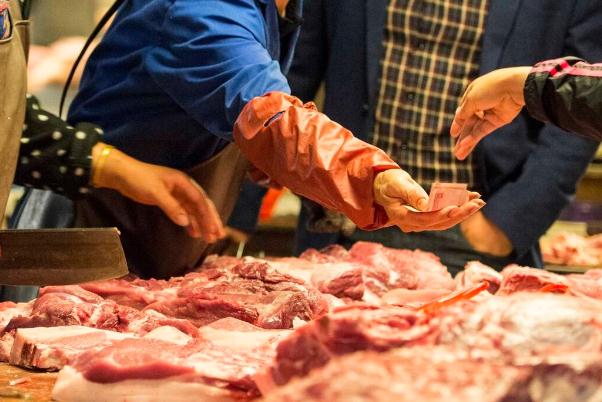 豬肉前腿肉和后腿肉哪個好 豬肉價格連降5周旺季不旺咋回事 豬肉前腿肉和后腿肉哪個好 豬肉價格連降5周旺季不旺咋回事