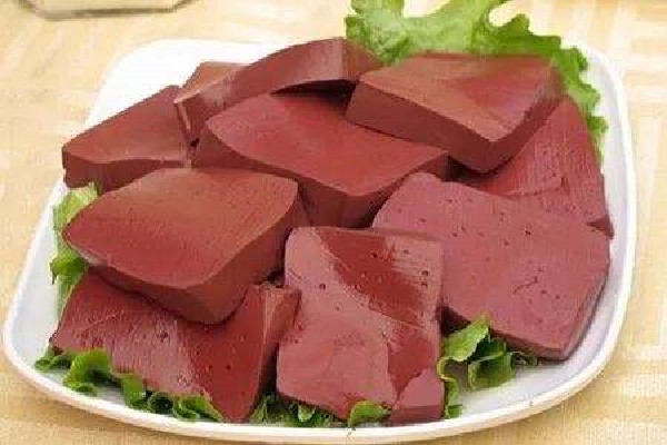 豬血可以清肺嗎 豬血的功效和作用 豬血可以清肺嗎 豬血的功效和作用