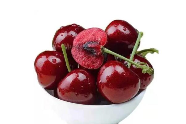 車(chē)?yán)遄訋讉€(gè)J代表什么意思 老人將女兒送的車(chē)?yán)遄?元一斤賣(mài)掉 車(chē)?yán)遄訋讉€(gè)J代表什么意思 老人將女兒送的車(chē)?yán)遄?元一斤賣(mài)掉