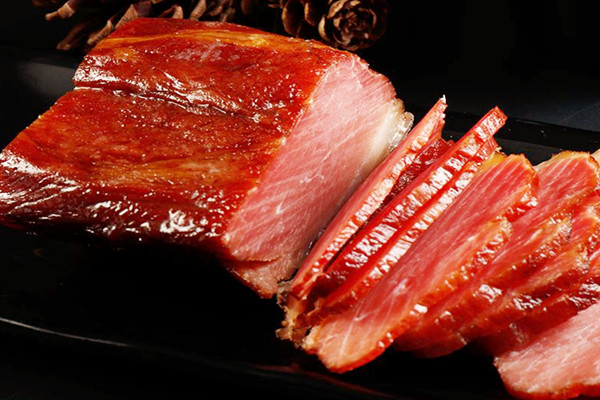 臘肉是陰干還是曬干好 臘肉是不是要煙熏 臘肉是陰干還是曬干好 臘肉是不是要煙熏