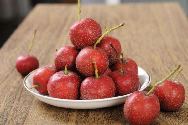 山楂有沒有降糖的功效 山楂怎么吃比較好 山楂有沒有降糖的功效 山楂怎么吃比較好