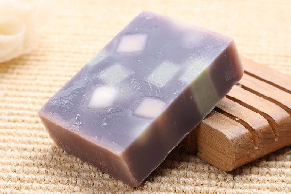 手工皂買回來(lái)可以直接用嗎 手工皂的使用方法