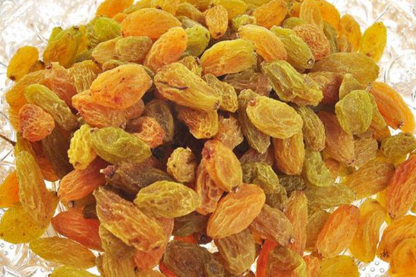 樓蘭蜜語(yǔ)葡萄干的熱量是多少 樓蘭蜜語(yǔ)葡萄干減肥期間能吃嗎 樓蘭蜜語(yǔ)葡萄干的熱量是多少 樓蘭蜜語(yǔ)葡萄干減肥期間能吃嗎