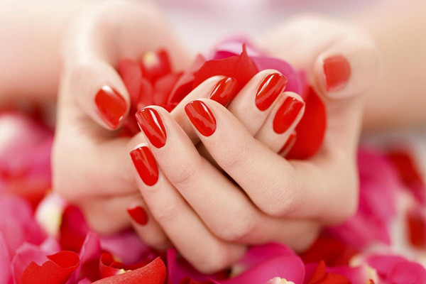 美甲可以維持多長時間 美甲能自己摳下來嗎 美甲可以維持多長時間 美甲能自己摳下來嗎