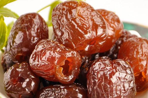 蜜棗是熱性還是涼性 蜜棗上火還是降火 蜜棗是熱性還是涼性 蜜棗上火還是降火