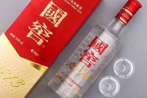 國(guó)窖1573的特色和特點(diǎn) 國(guó)窖1573是瀘州老窖生產(chǎn)的嗎