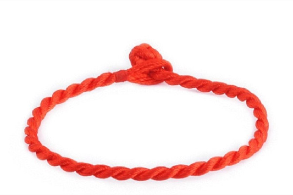 紅繩是什么意思 紅繩可以隨便戴嗎 紅繩是什么意思 紅繩可以隨便戴嗎