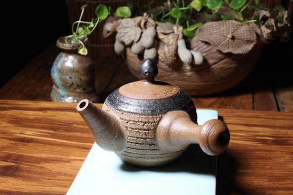 滇紅茶有減肥作用嗎 滇紅茶會不會上火 滇紅茶有減肥作用嗎 滇紅茶會不會上火