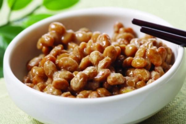 納豆是豆豉嗎 納豆是什么東西做成的 納豆是豆豉嗎 納豆是什么東西做成的