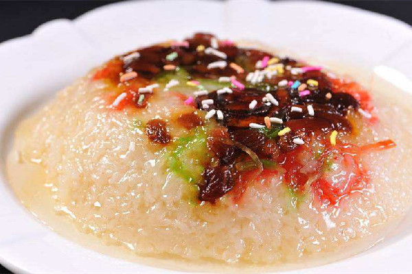 八寶飯有哪8種材料 八寶飯是哪里的特色美食 八寶飯有哪8種材料 八寶飯是哪里的特色美食