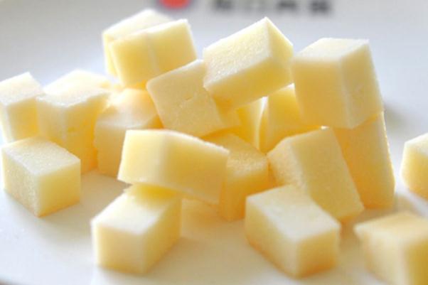 奶豆腐會便秘嗎 奶豆腐對身體的功效 奶豆腐會便秘嗎 奶豆腐對身體的功效