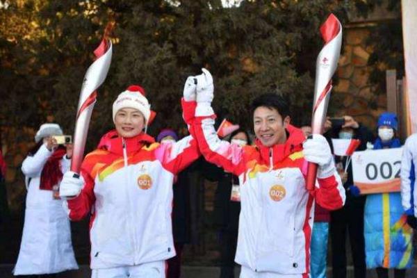 火炬手撒貝寧稱嘴可以瓢腿不能瓢 火炬手是怎么選出來的 火炬手撒貝寧稱嘴可以瓢腿不能瓢 火炬手是怎么選出來的