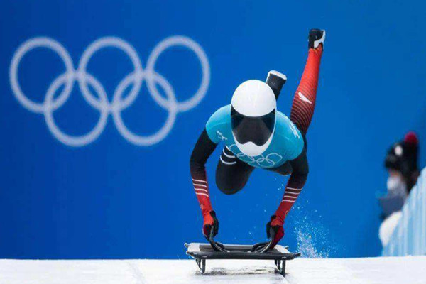 中國女子鋼架雪車首秀 趙丹刷新鋼架雪車賽道紀錄 中國女子鋼架雪車首秀 趙丹刷新鋼架雪車賽道紀錄