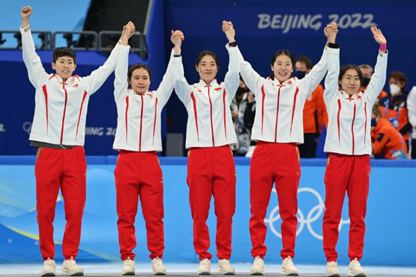 短道3000米接力賽中國女隊(duì)摘銅 短道速滑與速度滑冰是一個(gè)項(xiàng)目嗎