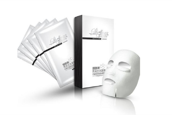 蠶絲面膜的功效和作用 蠶絲面膜是真的蠶絲嗎 蠶絲面膜的功效和作用 蠶絲面膜是真的蠶絲嗎