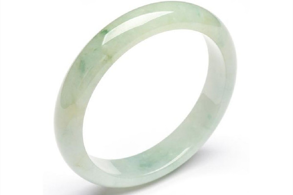 玉鐲子怎么選圈口 玉鐲子圈口小了怎么辦 玉鐲子怎么選圈口 玉鐲子圈口小了怎么辦