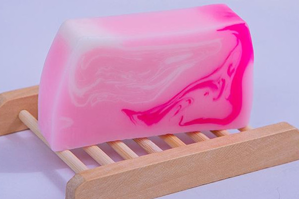 香皂開(kāi)封后能放多久 香皂開(kāi)封后過(guò)一個(gè)月還能用嗎
