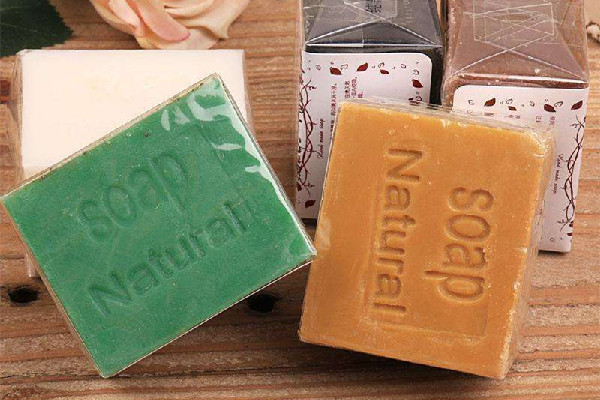 香皂對皮膚有刺激嗎 香皂用多了會不會致癌 香皂對皮膚有刺激嗎 香皂用多了會不會致癌