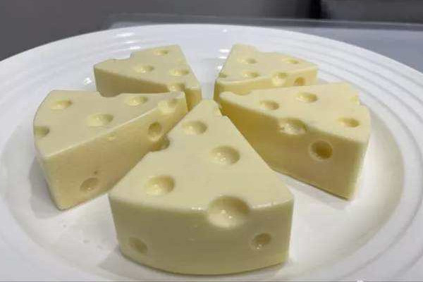 奶酪棒可以補(bǔ)鈣嗎 奶酪棒吃了會(huì)長高嗎