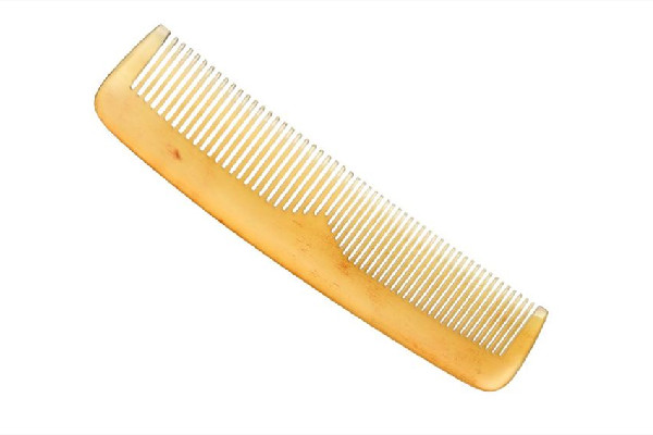 梳子買粗齒還是細齒 梳子粗齒和細齒區(qū)別 梳子買粗齒還是細齒 梳子粗齒和細齒區(qū)別