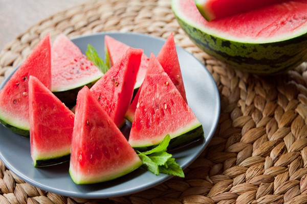 西瓜可以降火嗎 西瓜能不能加熱吃 西瓜可以降火嗎 西瓜能不能加熱吃
