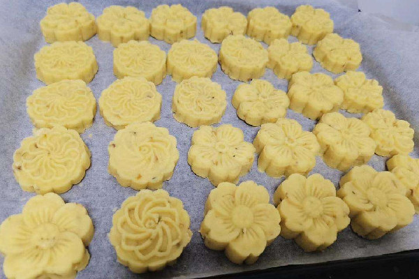 綠豆糕會(huì)不會(huì)長(zhǎng)胖 綠豆糕減肥期間可以吃嗎