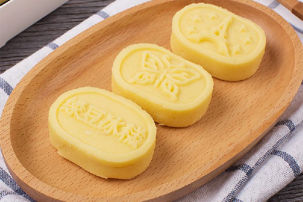 綠豆糕一天吃多少為宜 綠豆糕吃多了會怎么樣 綠豆糕一天吃多少為宜 綠豆糕吃多了會怎么樣