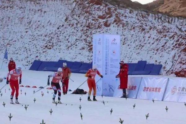 中國越野滑雪誕生兩位“雙金王” 滑雪是平移還是旋轉(zhuǎn) 中國越野滑雪誕生兩位“雙金王” 滑雪是平移還是旋轉(zhuǎn)