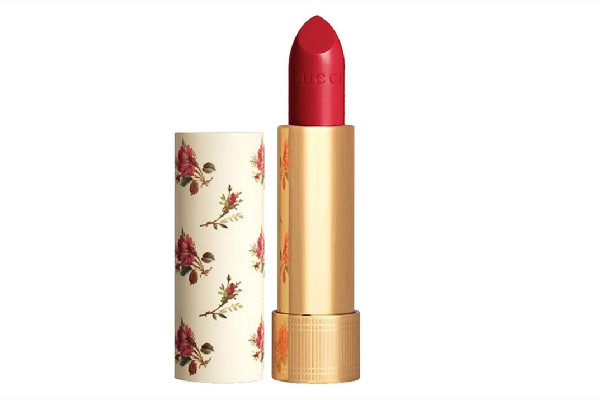 口紅和唇釉哪個不容易掉色 口紅和唇釉可以一起用嗎 口紅和唇釉哪個不容易掉色 口紅和唇釉可以一起用嗎