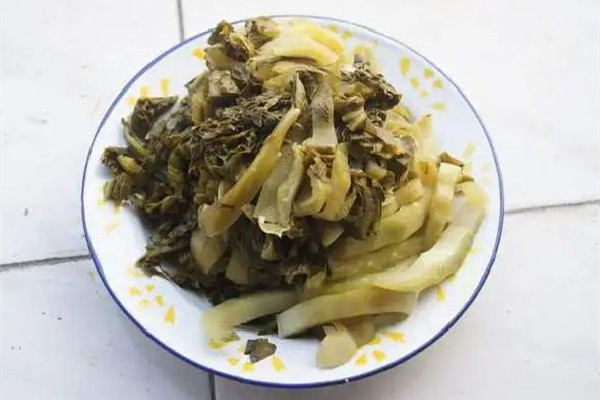 酸菜做什么菜好吃 酸菜燉多久好吃又入味 酸菜做什么菜好吃 酸菜燉多久好吃又入味