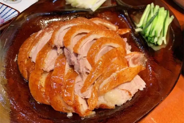 鴨肉要不要焯水 鴨肉用冷水焯還是熱水焯 鴨肉要不要焯水 鴨肉用冷水焯還是熱水焯