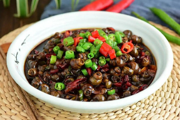 螺螄什么時候最好吃 螺螄是什么動物 螺螄什么時候最好吃 螺螄是什么動物