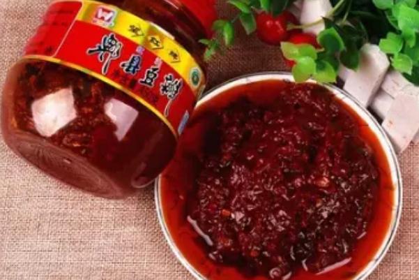 豆瓣醬保質(zhì)期多長時間 豆瓣醬的豆子是什么豆 豆瓣醬保質(zhì)期多長時間 豆瓣醬的豆子是什么豆